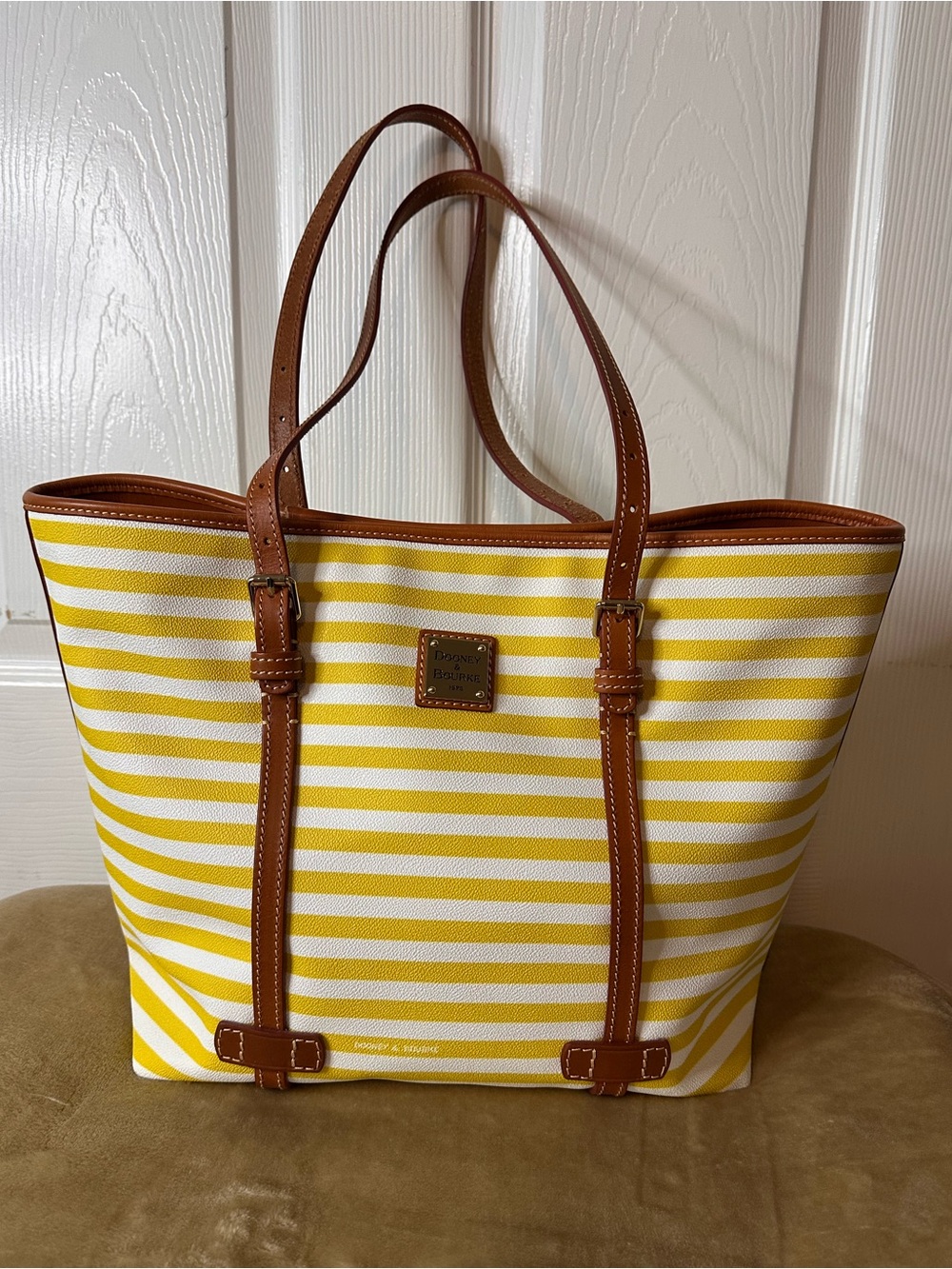 Dooney & Bourke Sullivan East West Shopper Yellow & White Stripes W/Tag Clean